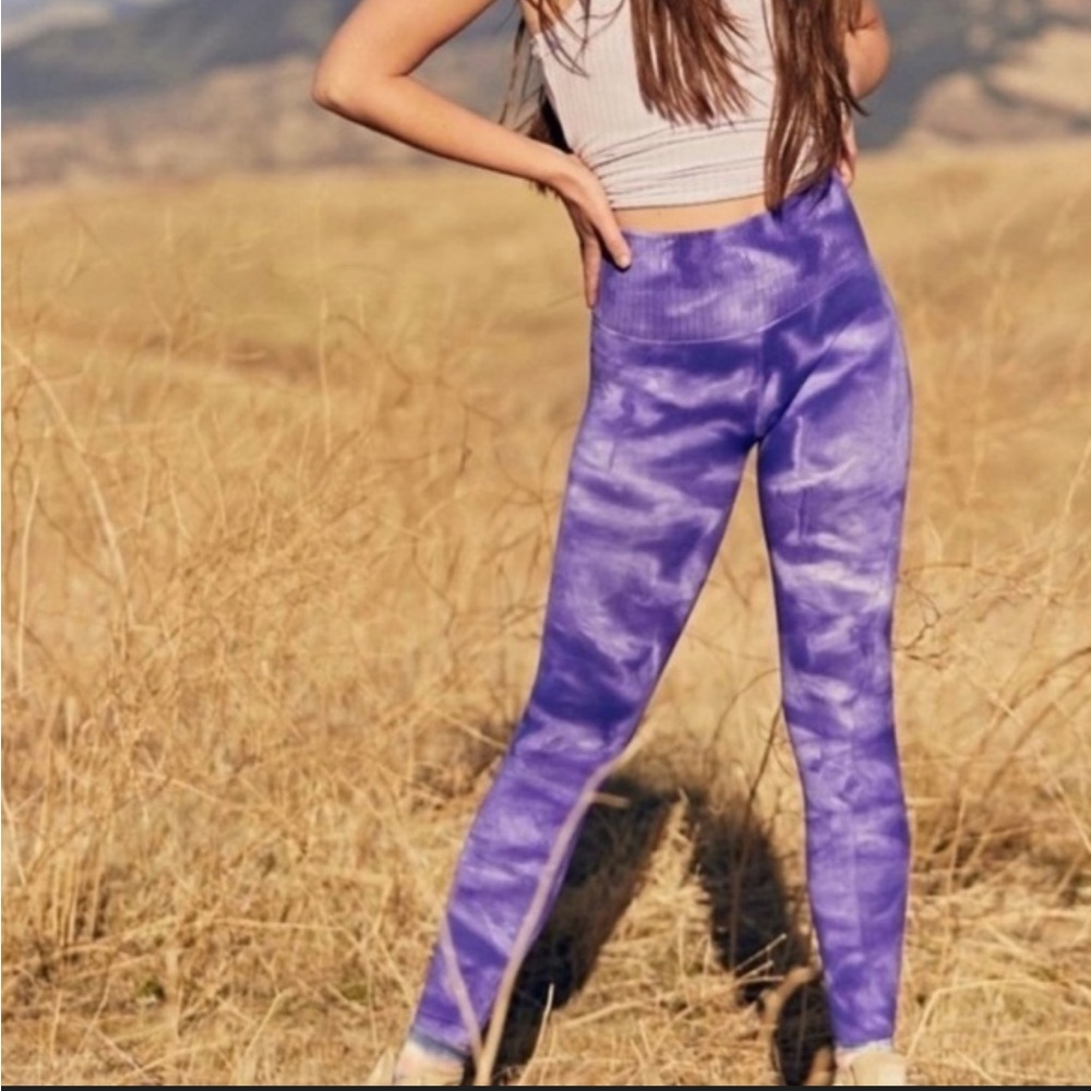 Free People FP Movement M/L Purple Good Karma Tie Dye Leggings